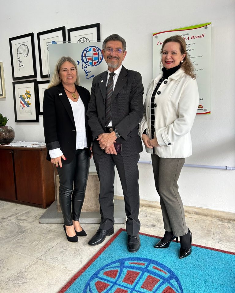 Fundação Escola de Governo Anuncia Nova Diretora Técnico-Científico
