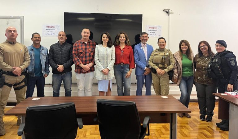 ENA Lidera Capacitação de Profissionais de Equipes Multidisciplinares para Ação de Resgate Social de Pessoas em Situação de Rua em Florianópolis