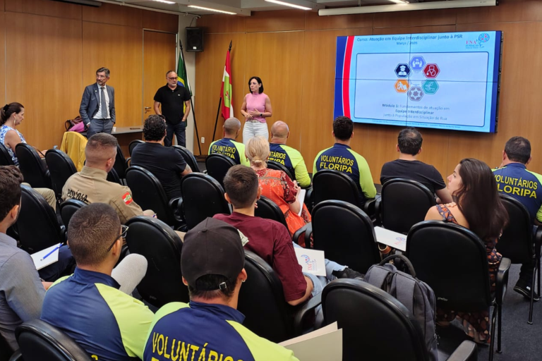 Escola de Governo ENA inicia capacitação para atendimento à População em Situação de Rua (PSR)